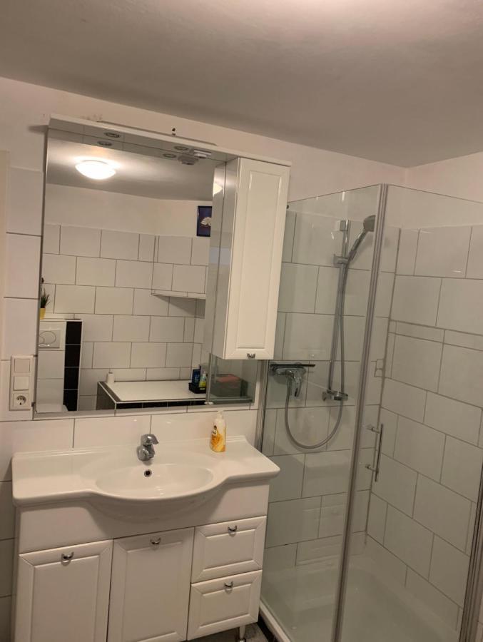 Faridd Ferienwohnung Krefeld Esterno foto